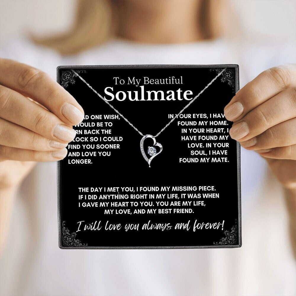 To My Soulmate/Wife Necklace Gift for Valentine Fiancée/Girlfr